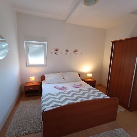 Apartman Lea Sukošan Extérieur photo